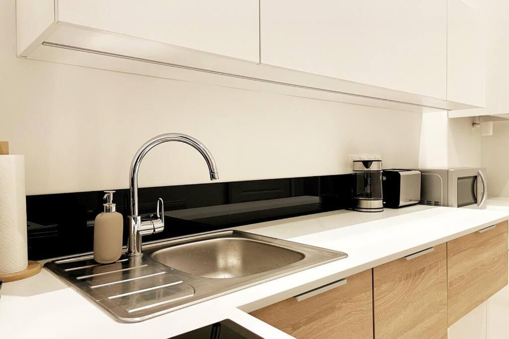 City-Center-Apartment Hip Area, Big & New Wien Eksteriør bilde